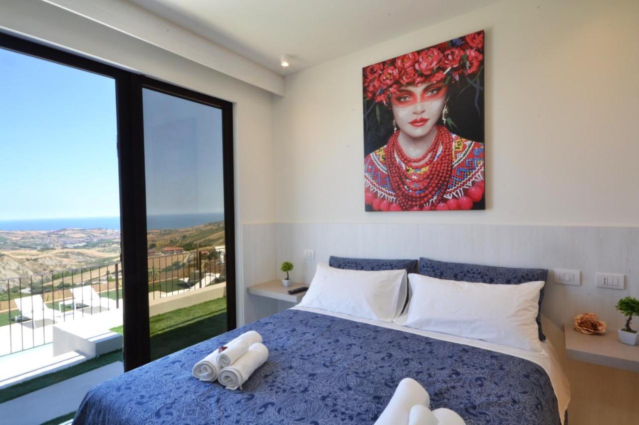 Bed & Breakfast & Novantadieci Club (adults Only) *