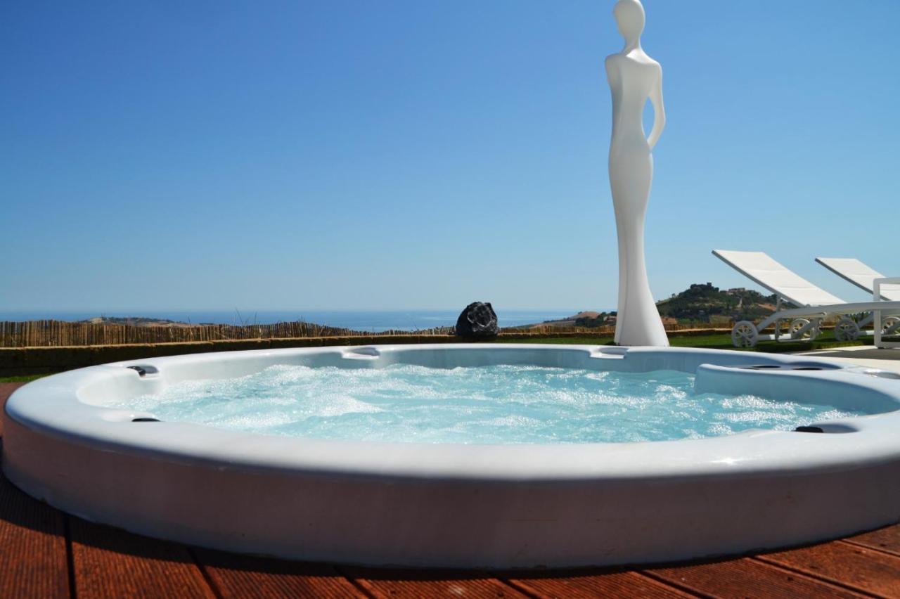 Bed & Breakfast & Novantadieci Club (adults Only) Atri