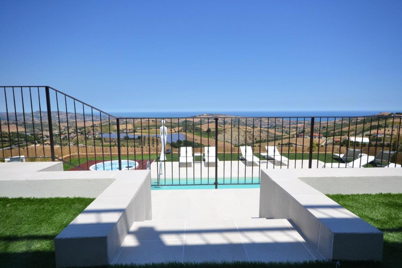 & Novantadieci Club (adults Only) Bed & Breakfast