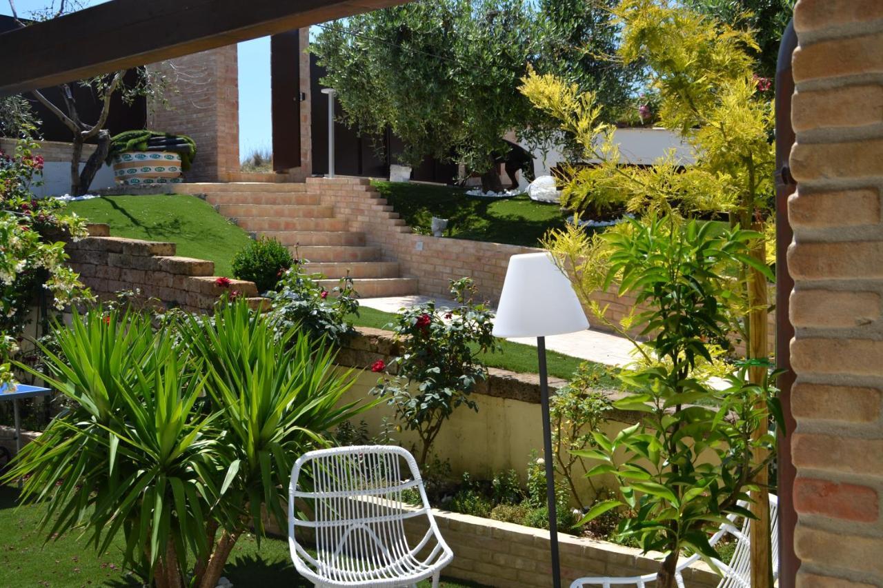Bed & Breakfast & Novantadieci Club (adults Only) Atri