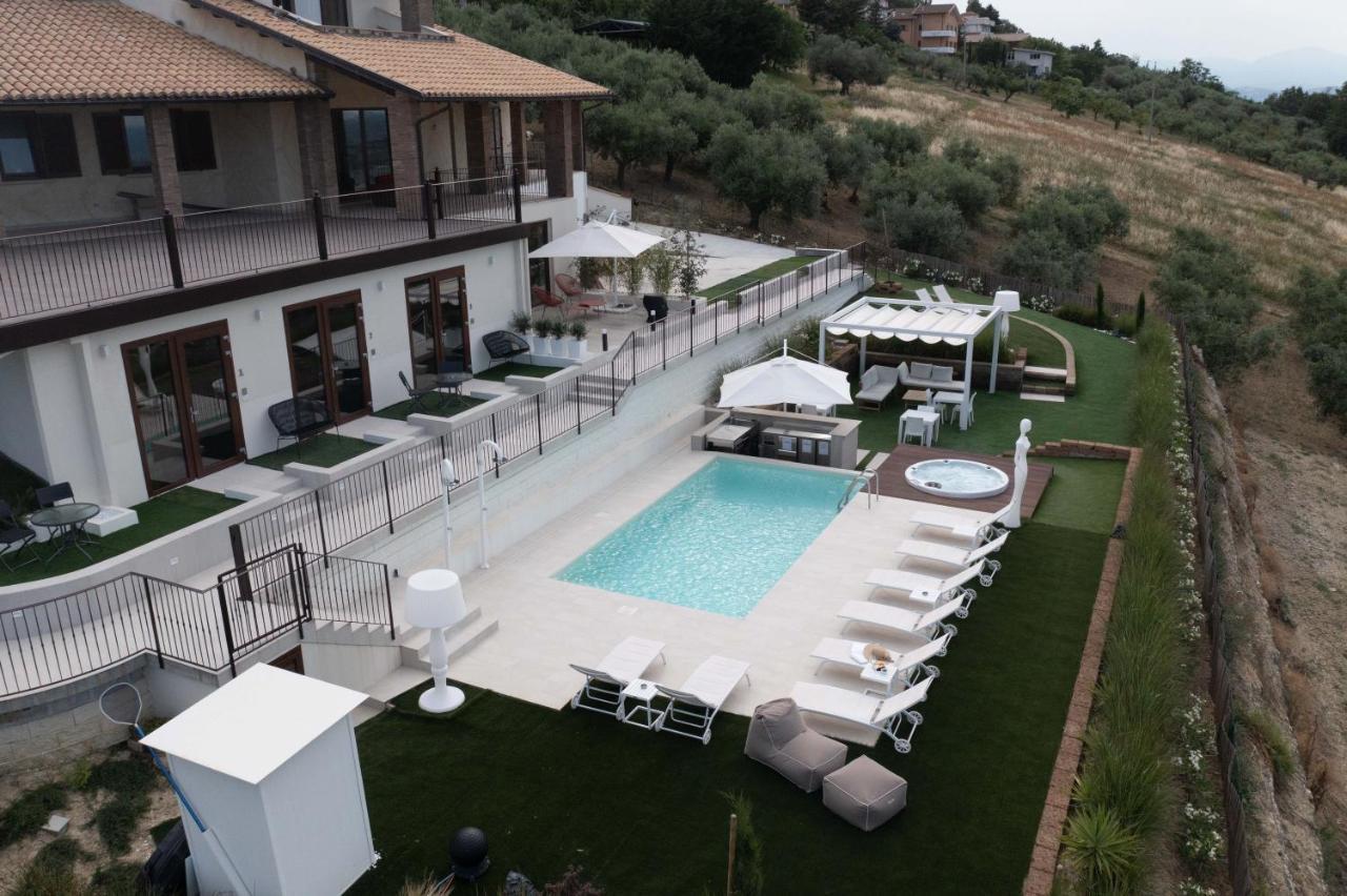 & Novantadieci Club (adults Only) Bed & Breakfast *